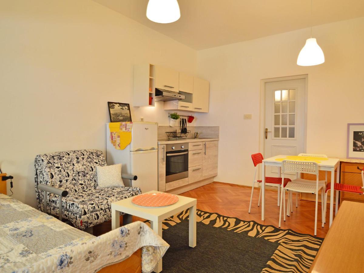 Apartment Cmiljina-1 セニ エクステリア 写真
